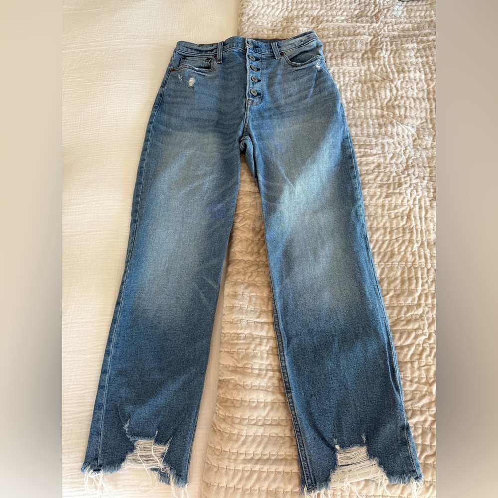 Abercrombie & Fitch Blue Distressed Straight Ankle Denim